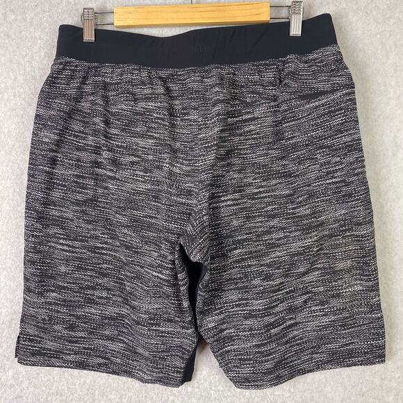 Lululemon T.H.E. Short Mens L Nulux Liner in All Court Texture White Black - Picture 5 of 9